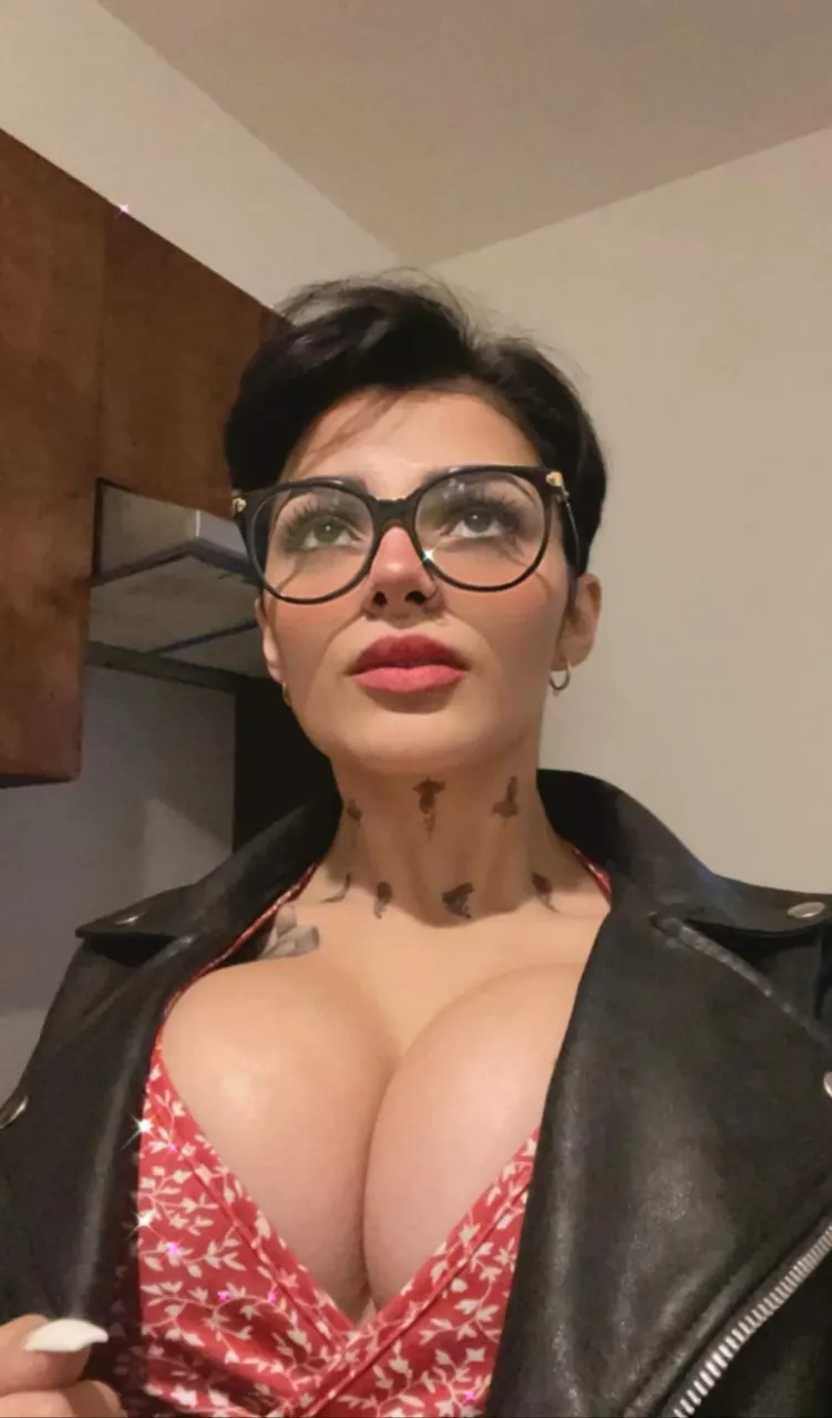 Para Unas Buenas Rusas en esas Chichotas de karely