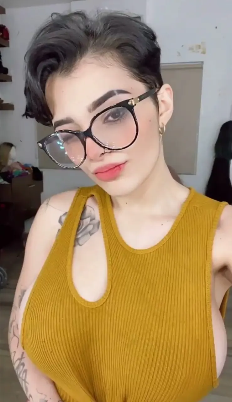 Para Unas Buenas Rusas en esas Chichotas de karely