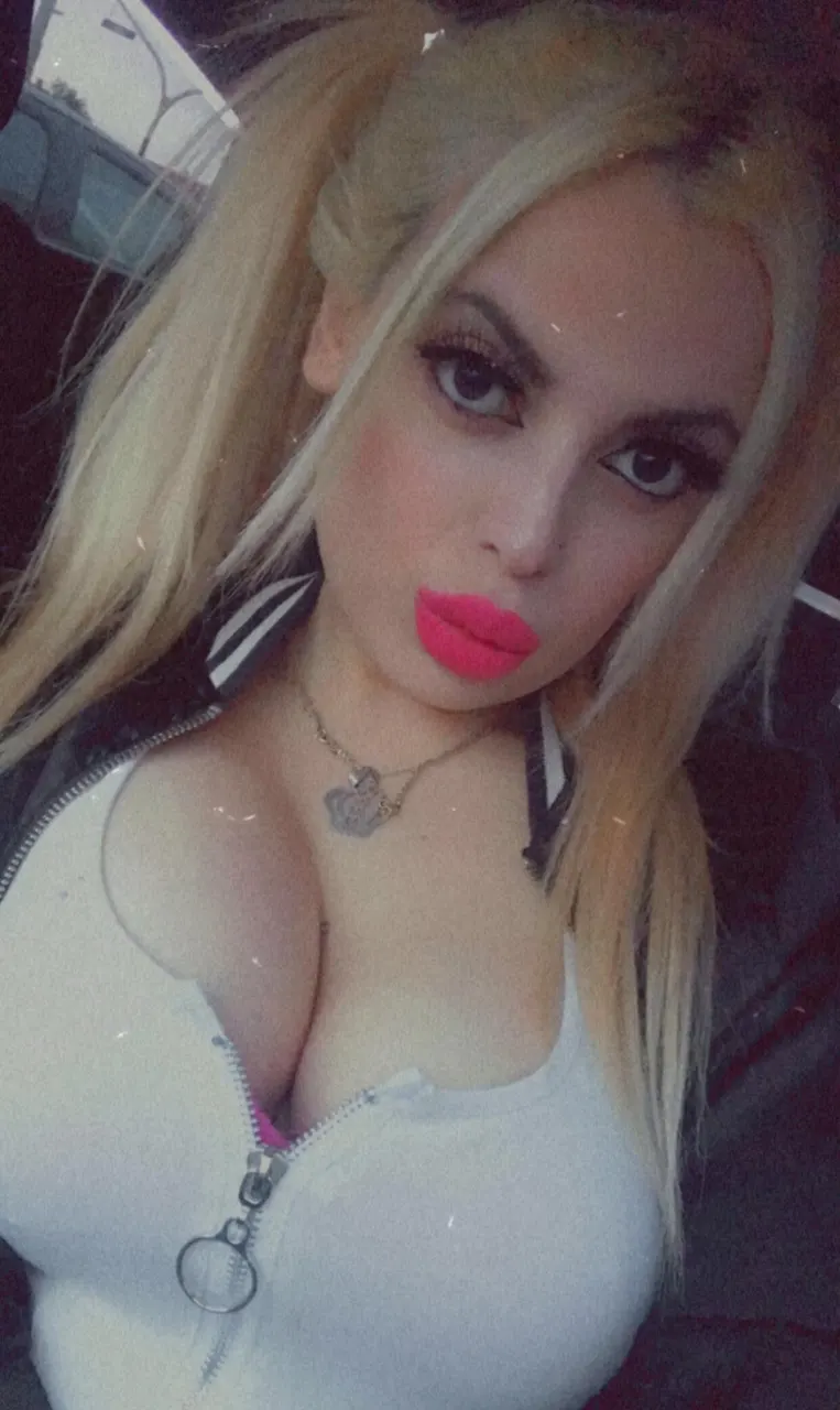 Bailarina , Modelo Y Promotora