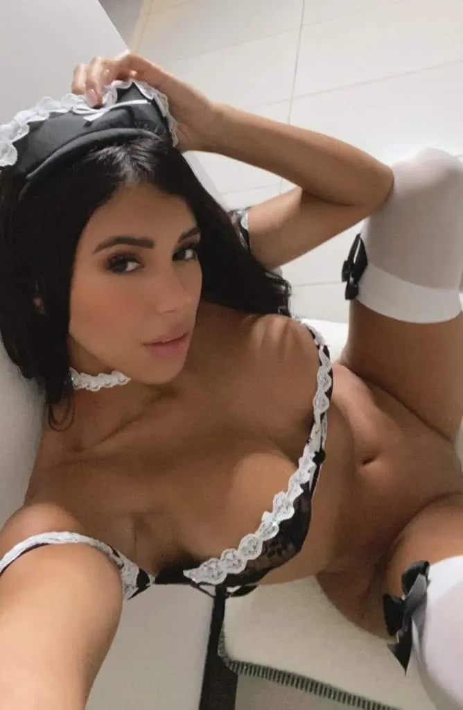 Morenita 😋😋 2
