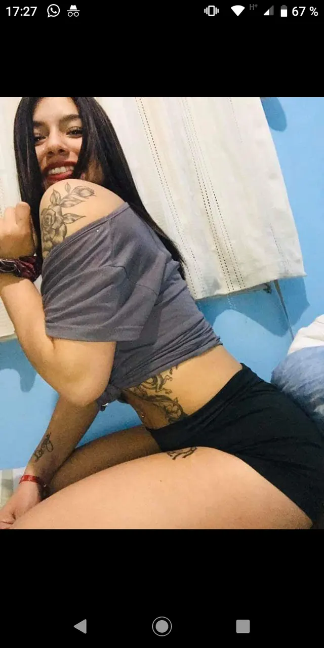 Mamá luchona bastante putita!!!