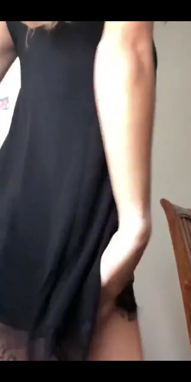 Esa fotos a quien se las habrá enviado mi mujer