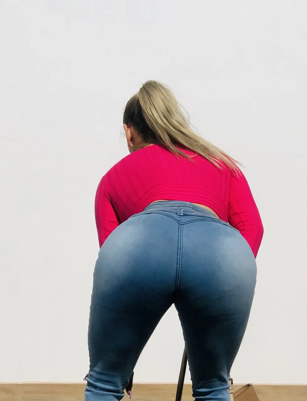 Que tetas de esta hotwifi