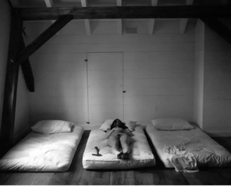 Britanny Markert - Oscura fotografía analógica