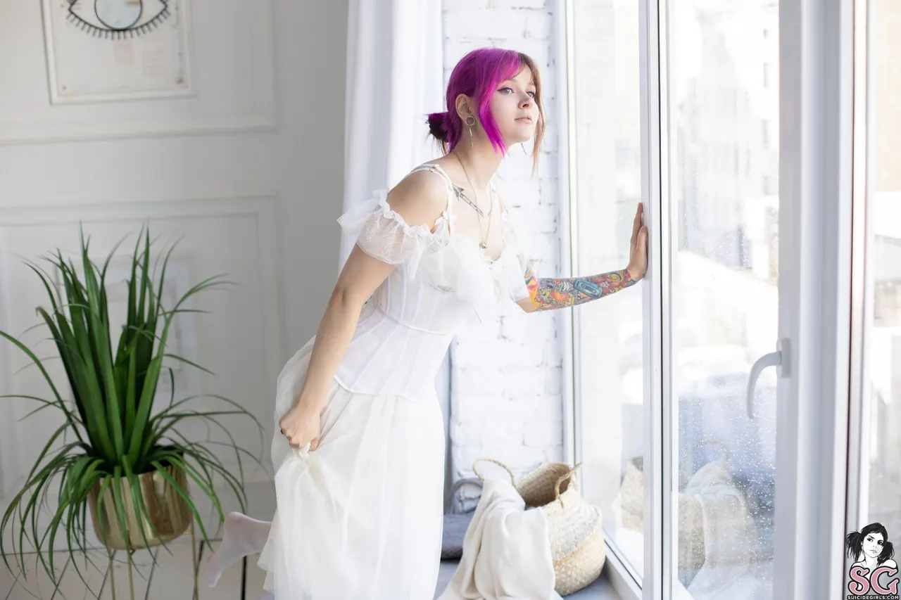 awondrr White Wedding