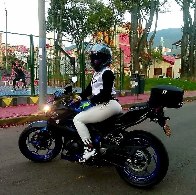 Motos y mujeres que más