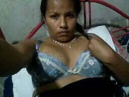 Roci,esposa infiel venezolana