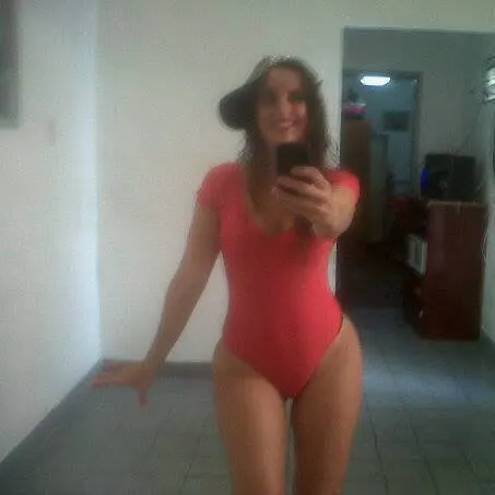 Una Milf asi por favor