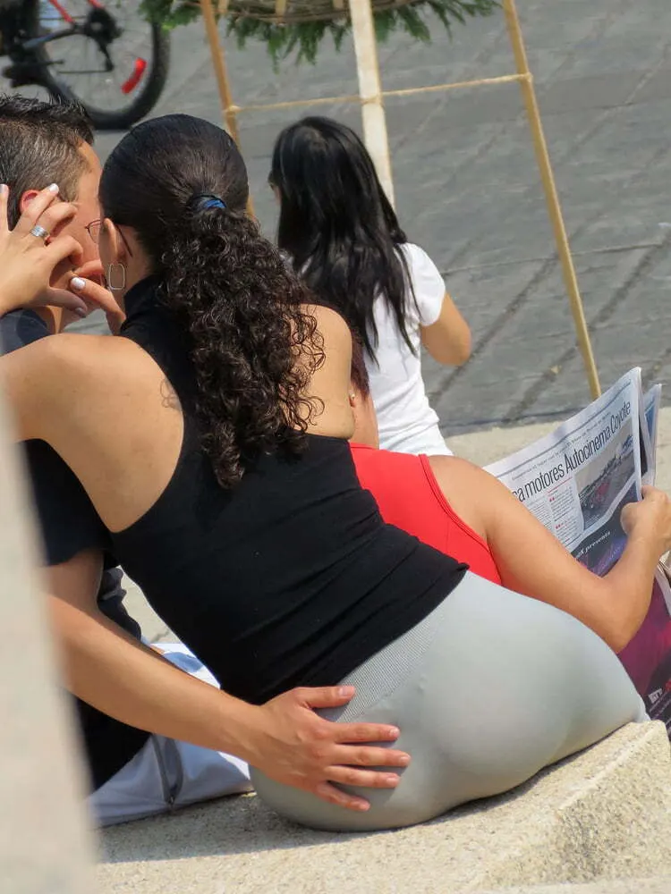 La patinadora con rico culo