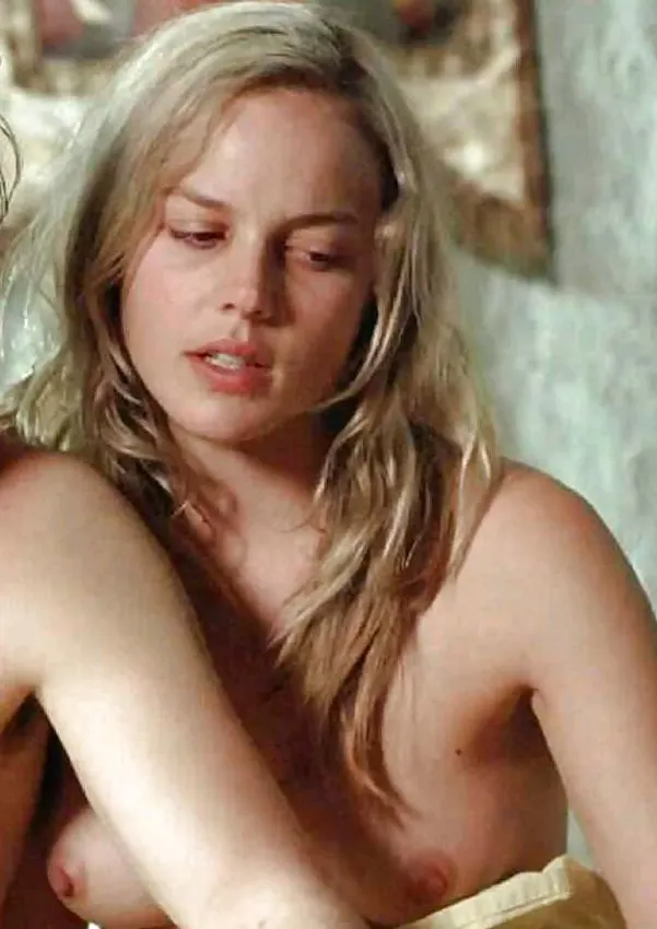 La rubia actriz Abbie Cornish