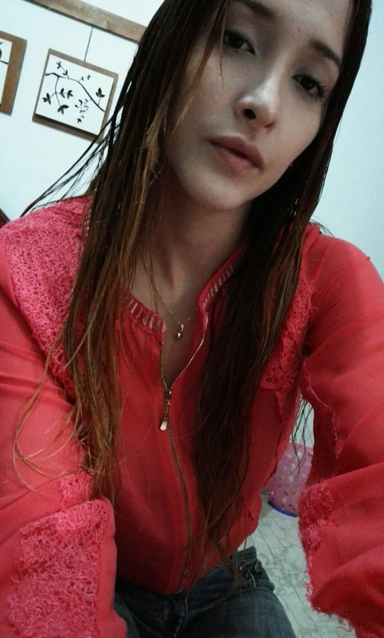 Mary de Medellin exquisita flaca.