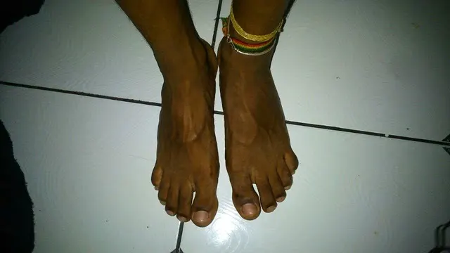Senegalés dotado... Deséa radicarse acá