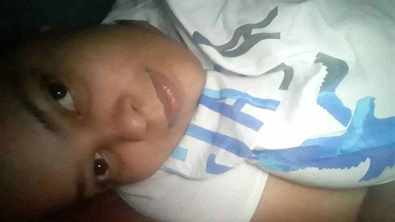 Mailyn se hace la linda