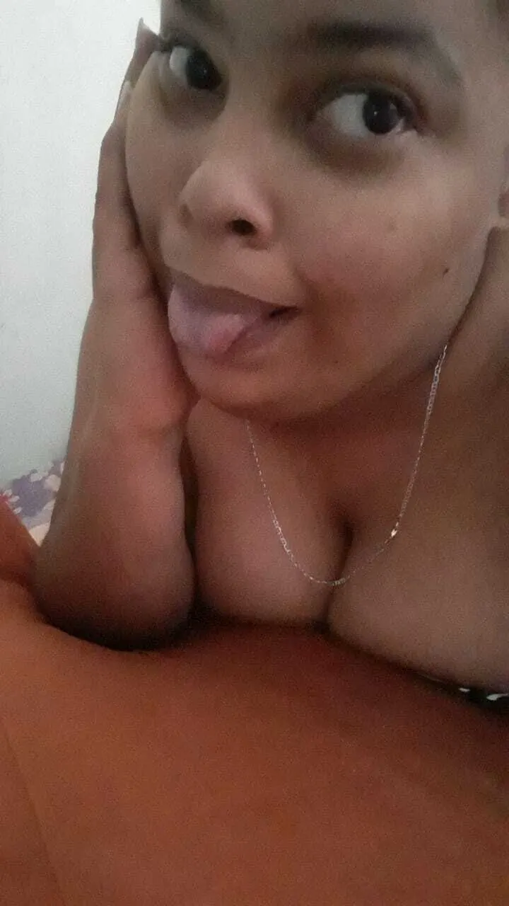 Mailyn se hace la linda