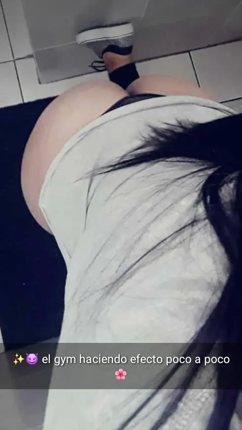 Mi esposa está caliente con un amigo ( Chat Capturas)