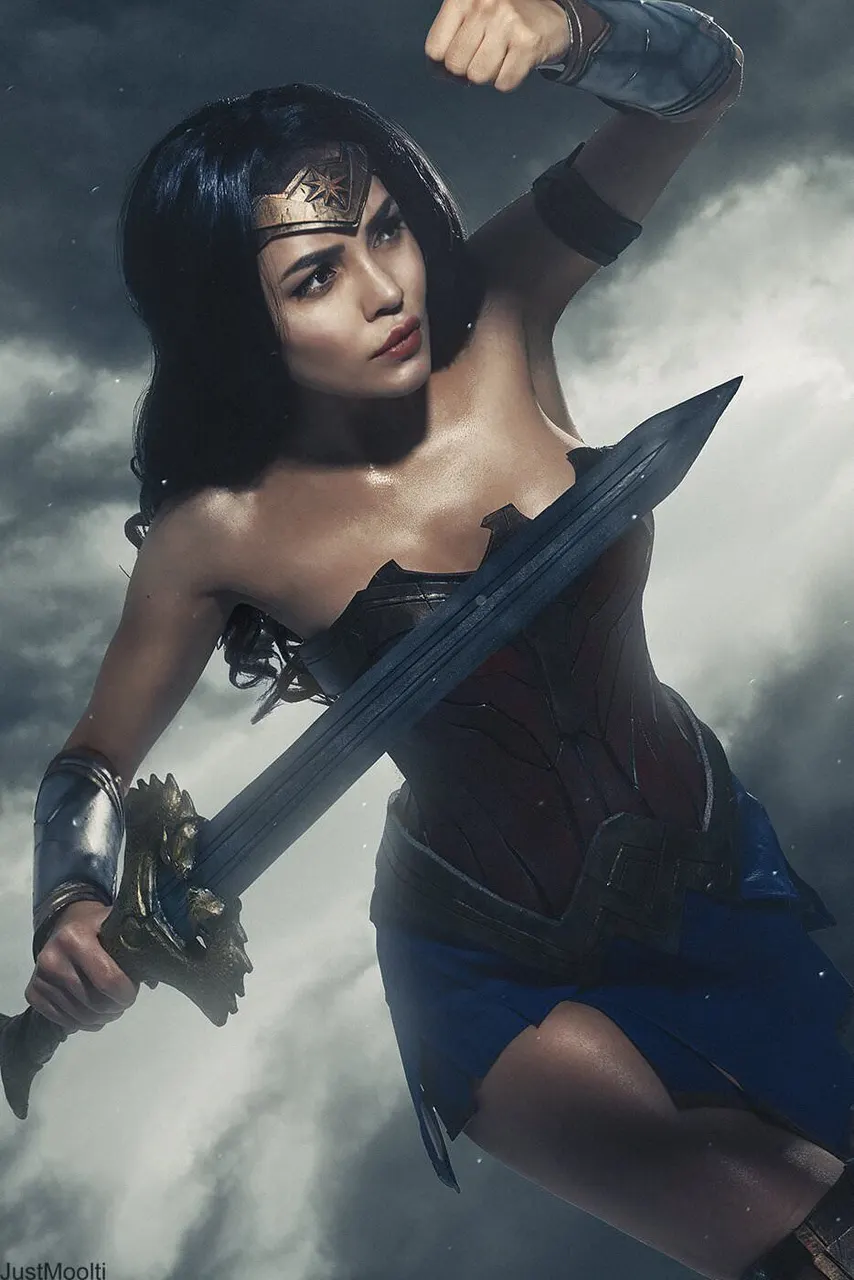 Kalinka Fox; Wonder Woman