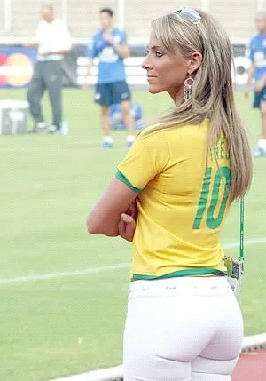 Periodista deportiva muy sexy