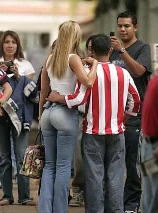 Periodista deportiva muy sexy