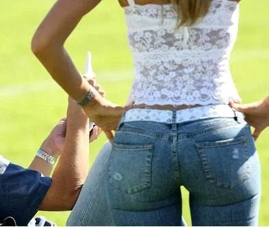 Periodista deportiva muy sexy