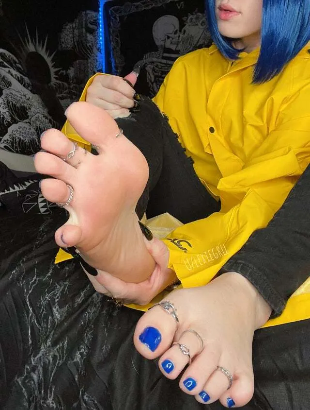 Ven a pajearte con estos hermosos pies 🤤