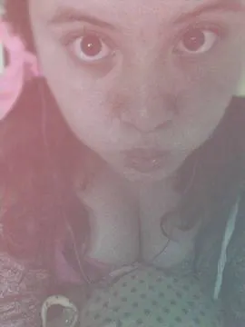 Le Regalo Un Celular a mi ahijada y me envía fotos