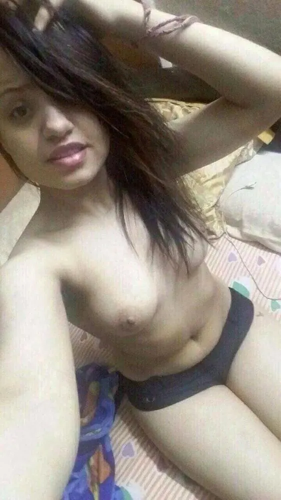 Beautiful naked girl