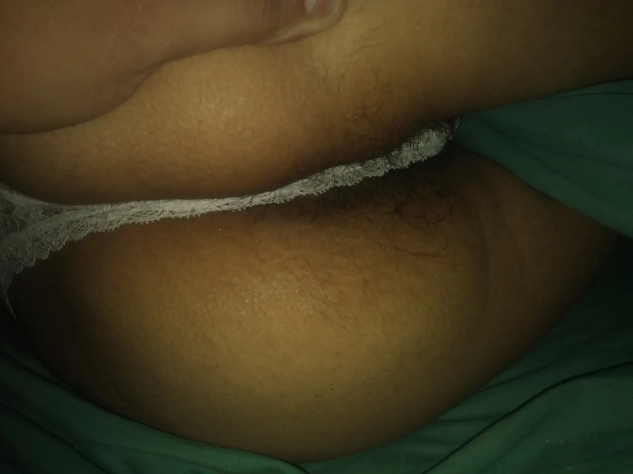 Novia en tanga