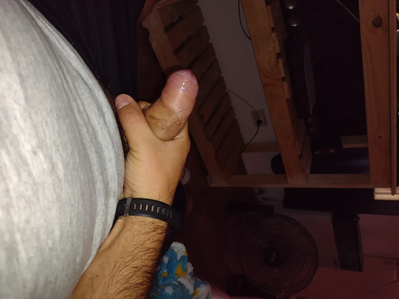 Mi verga con ganas de salir de trampa
