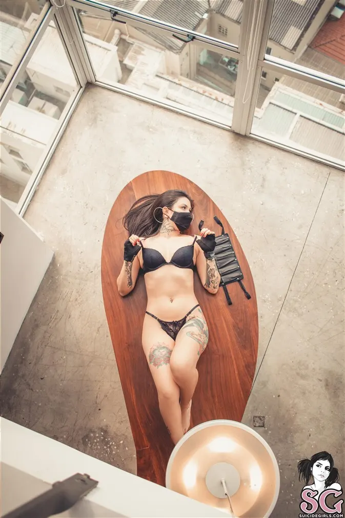 Nayin Suicide, Urban Kunoichi
