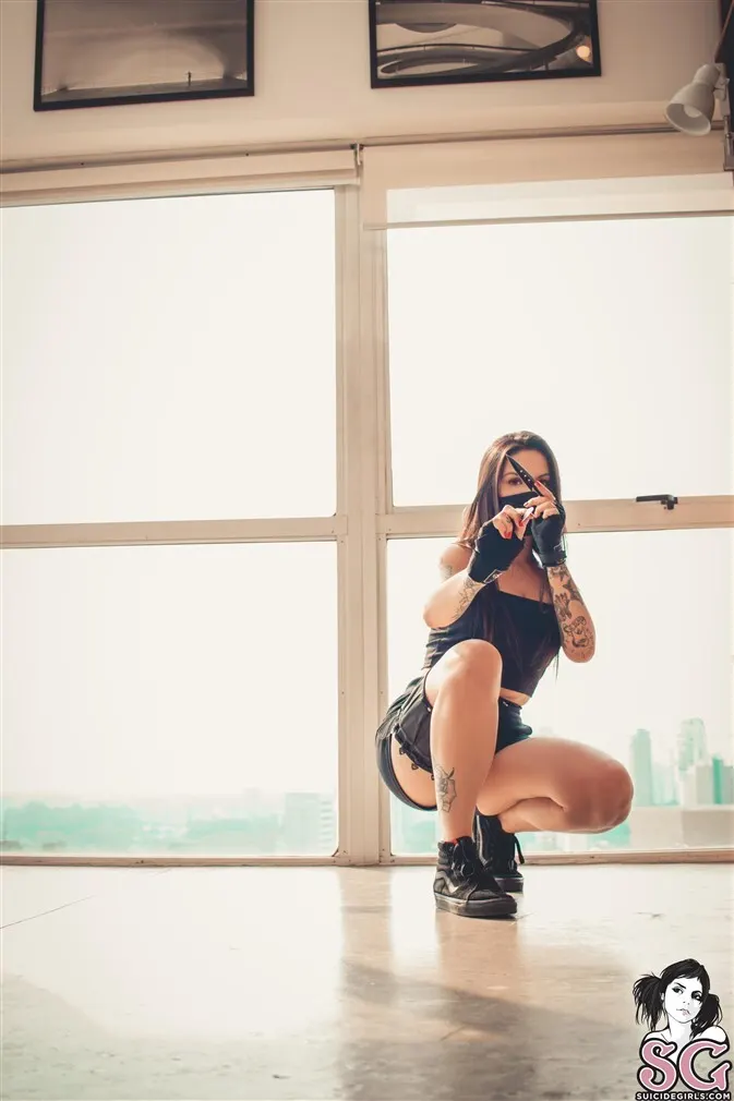 Nayin Suicide, Urban Kunoichi