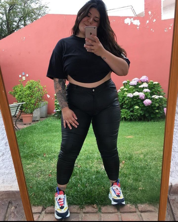 Karen Fonseca ( Jesús María) tetona cordobesa