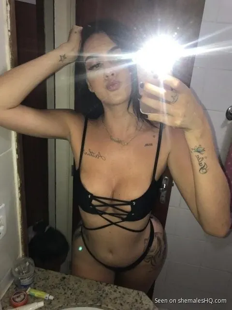 nicolly una trans muy hot