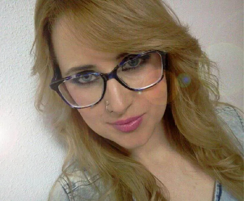 Mi prima es muy perra pide que la llenen de leche🍌💦