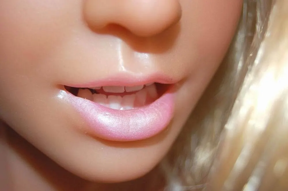 ¡Es hermoso coger con una sex doll! (fotos y videos)