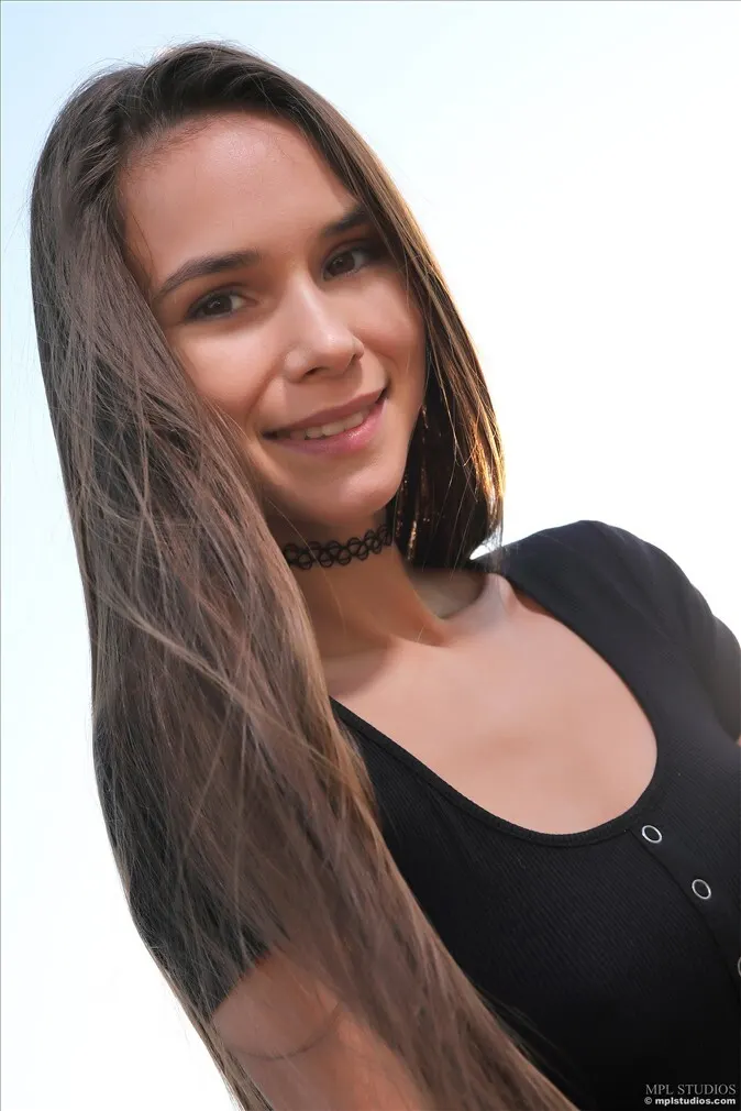Leona Mia, Little Black Dress