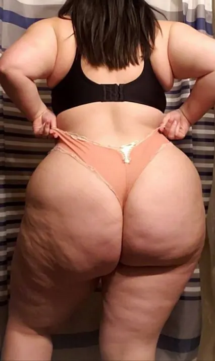 Otro monumento al culo....te gusta?