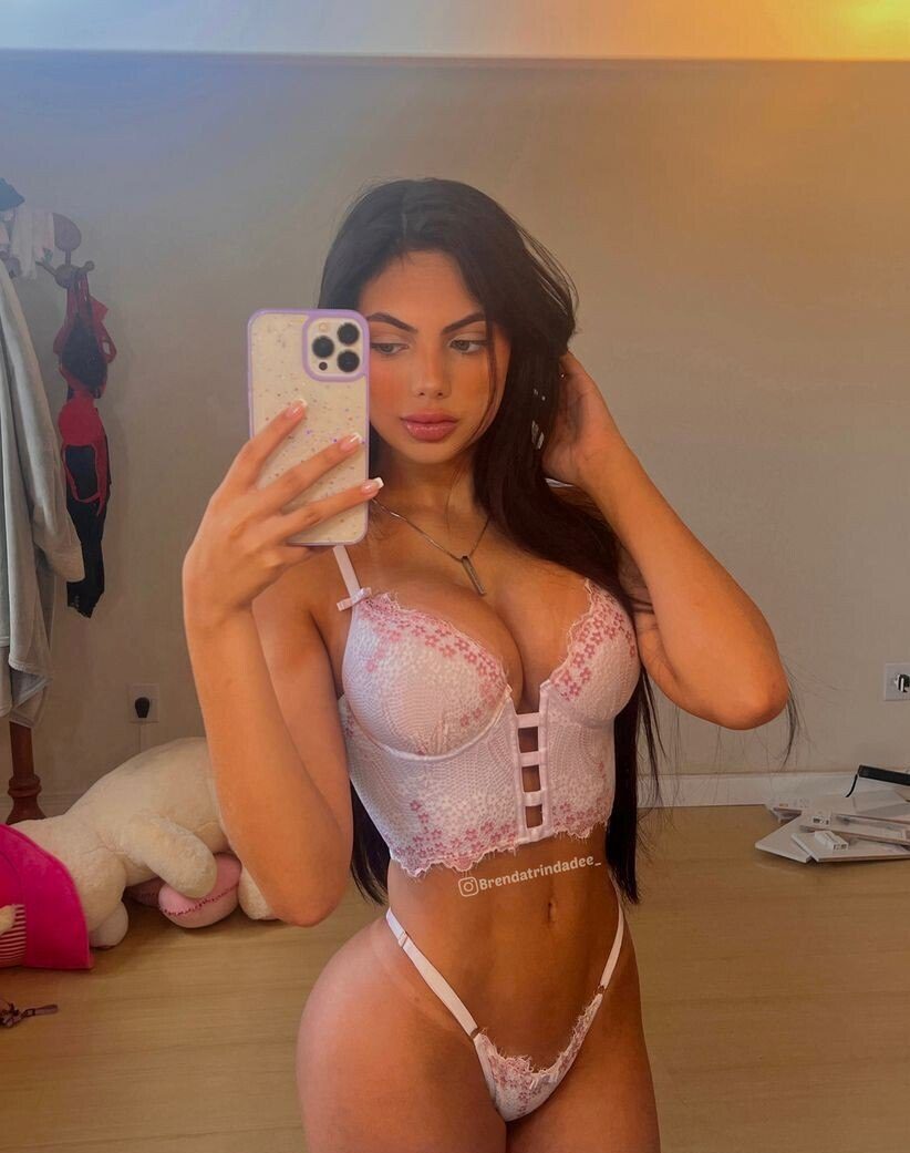 Brenda Trindade 🇧🇷🇧🇷