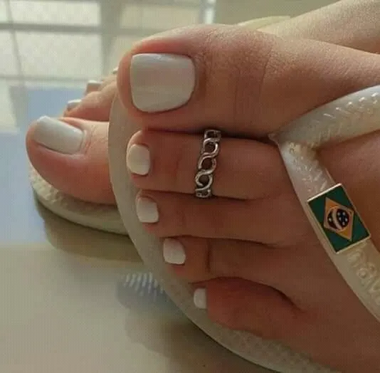Pies femeninos
