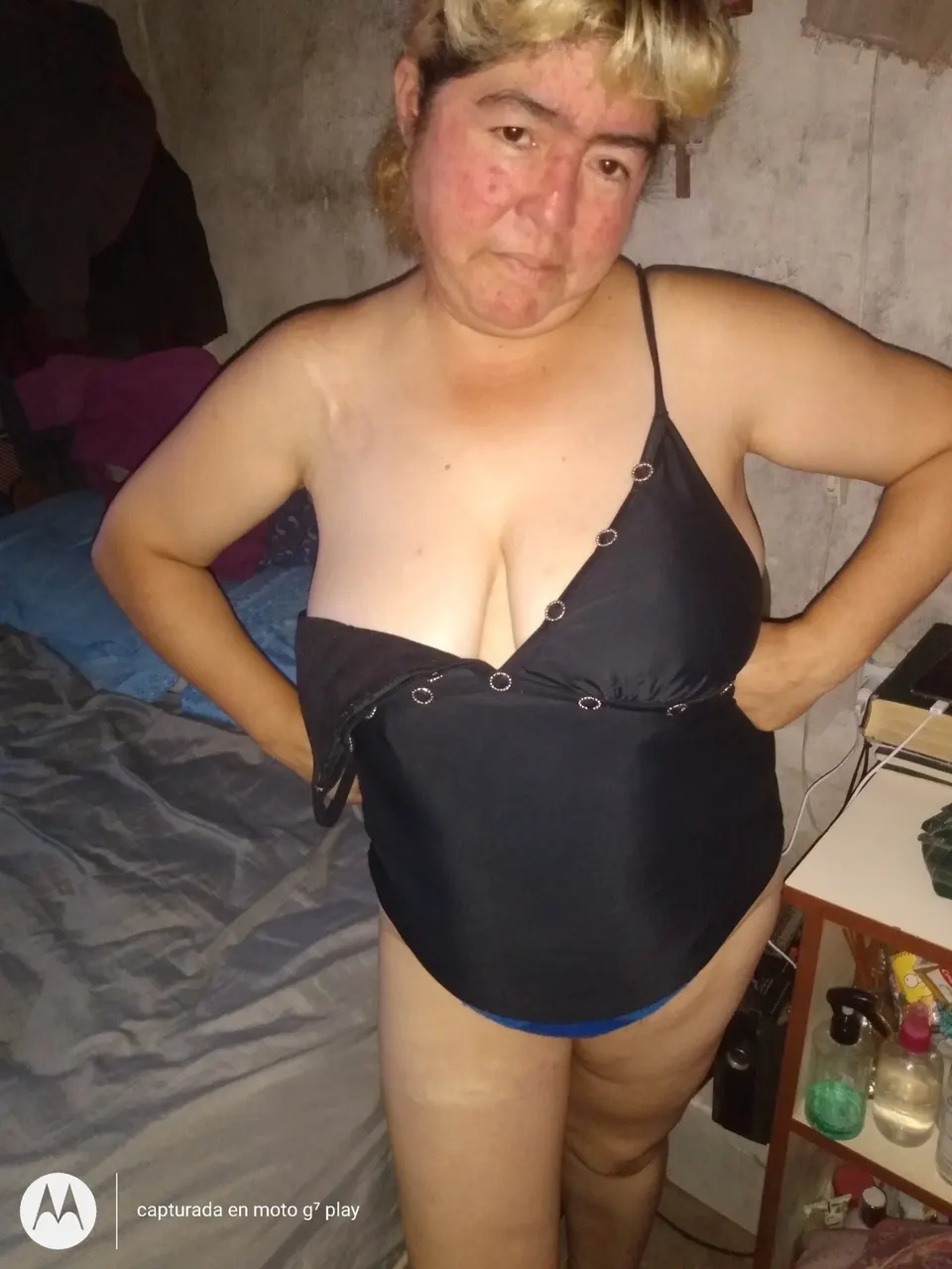 Alguien le hablo o saludo a mi mujer???