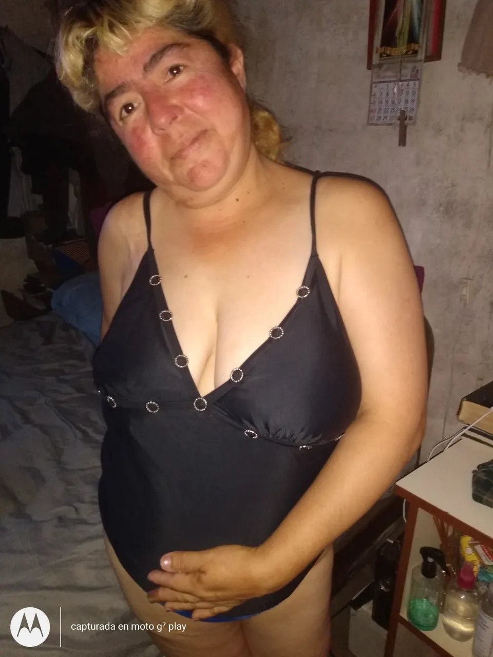 Alguien le hablo o saludo a mi mujer???