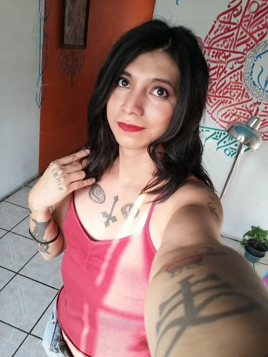 Hermosa Trans Metalera 20 Añitos Paso Data