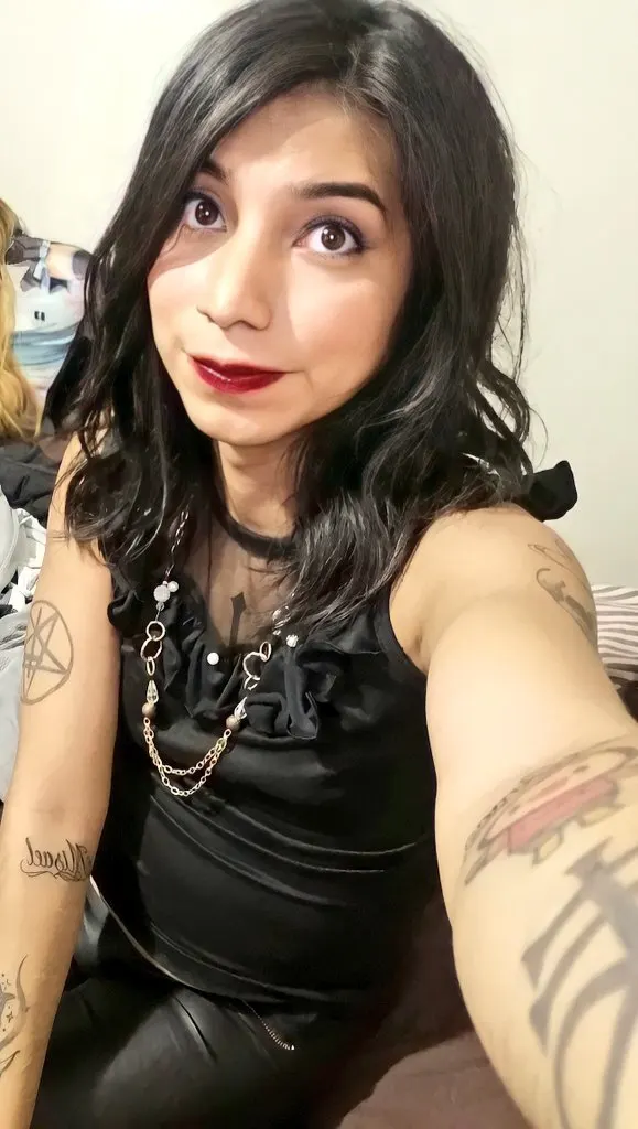 Hermosa Trans Metalera 20 Añitos Paso Data
