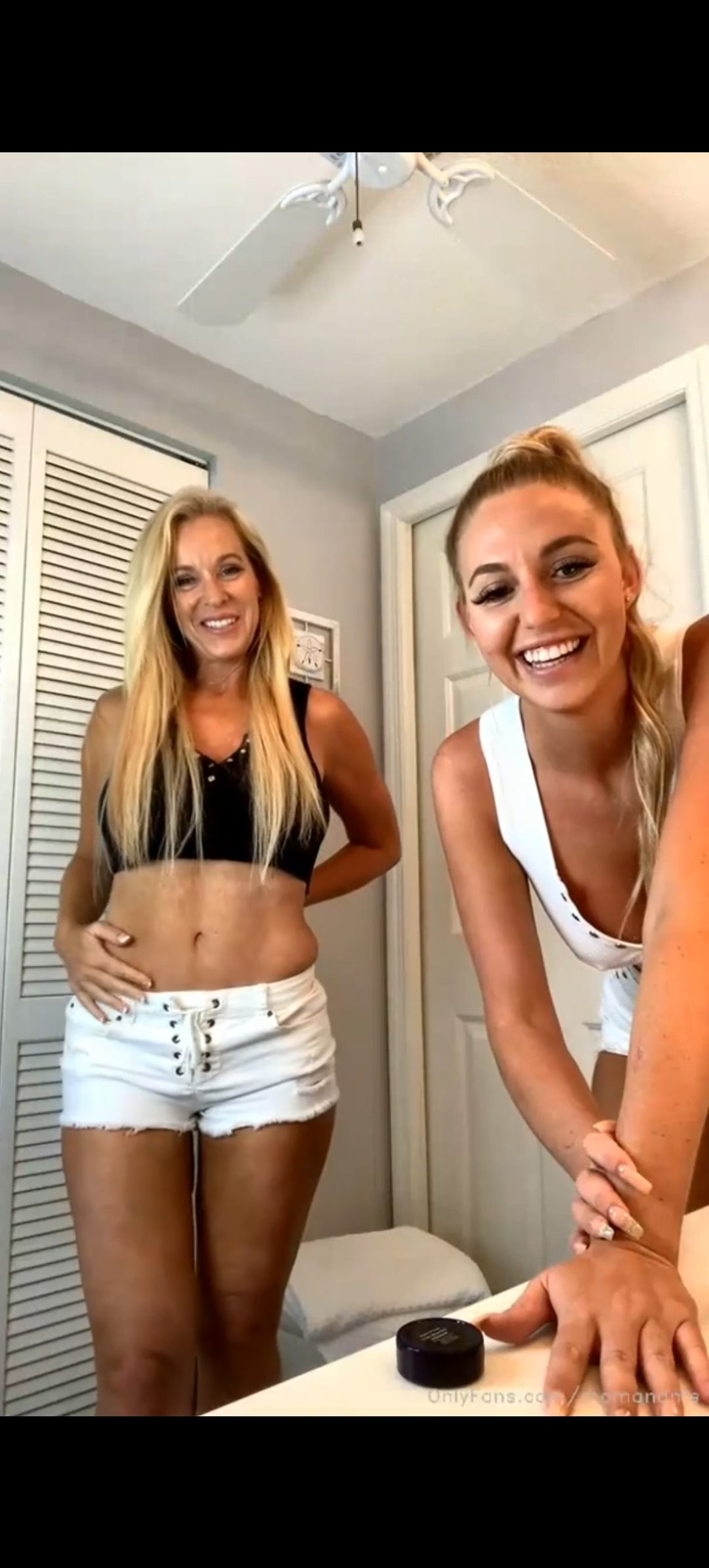 Madre e hija 🇺🇲🇺🇲