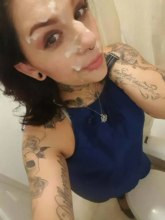 Con la carita empapada 💦 pt. 10