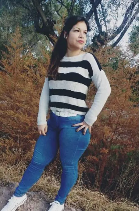 Alguien tiene algo de está putita