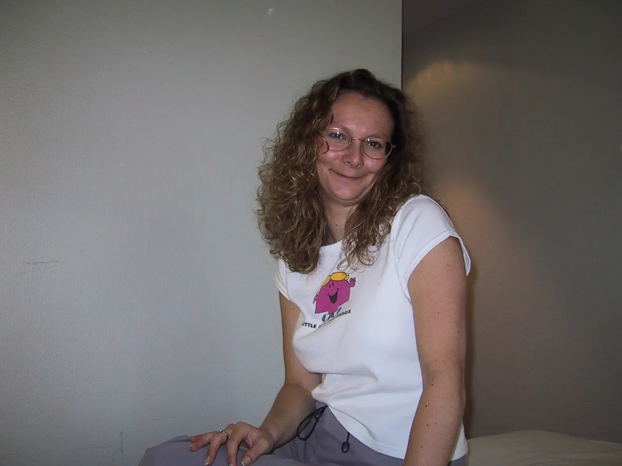 con ustedes mis mony, mi jefa es una milf