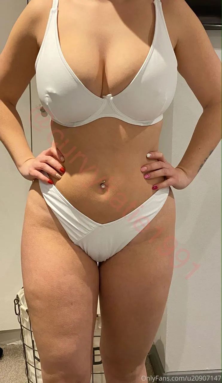 Curvy katie