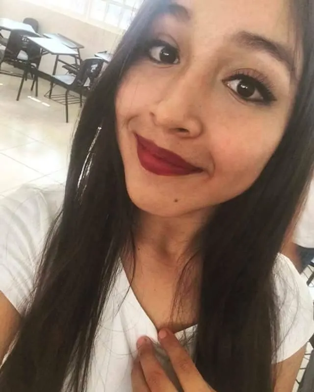 Megapack de flaca amateur, hermosa y muy hot, paja segura.