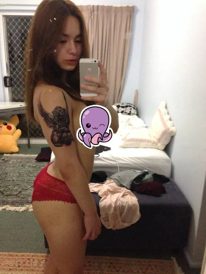 Amber Hermosa Fit