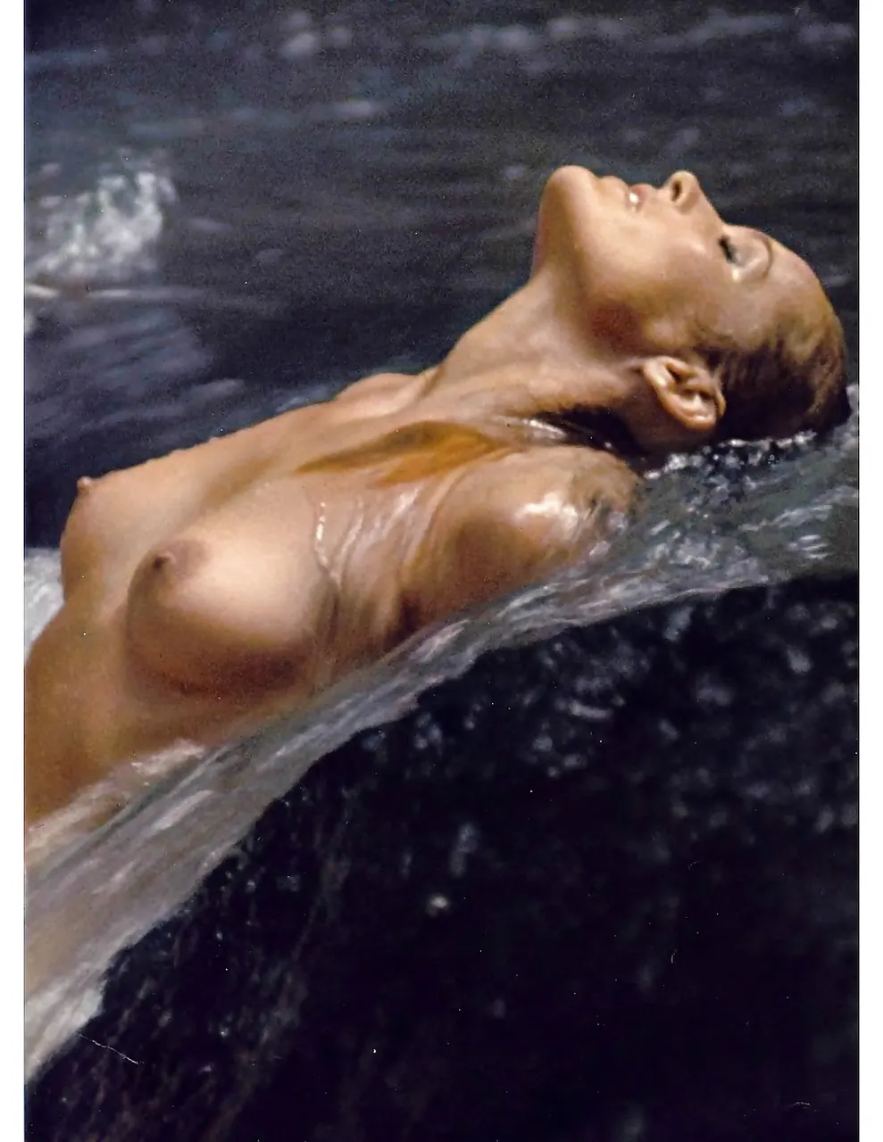 Ursula Andress otra diosa erótica de los 60 -70 fotos y gif